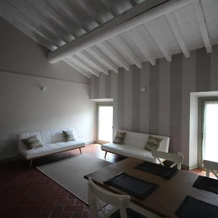 Daire Eleganti Dimore Brescia