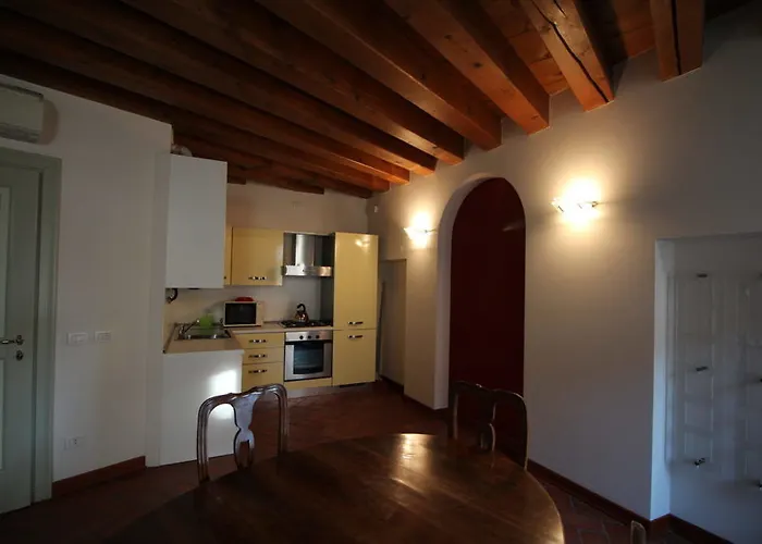 Daire Eleganti Dimore Brescia